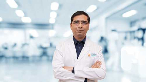 You are currently viewing Dr. Ashish Nandwani